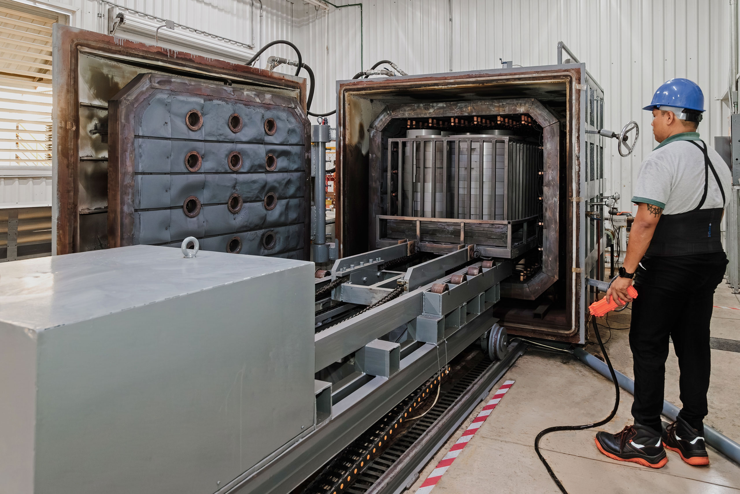 Annealing oven – ICT production